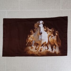 Dolce Mela Bedding, Elite Collection, King Pillow Sham, Wild Horses, Cotton, EUC